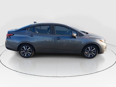 2023 Nissan Versa - Photo 8