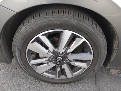 2023 Nissan Versa - Photo 10