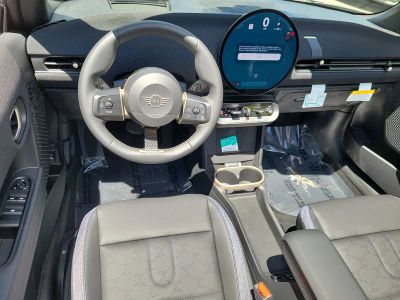 2026 MINI Convertible — photo 7 view