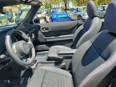 2026 MINI Convertible — photo 9 view