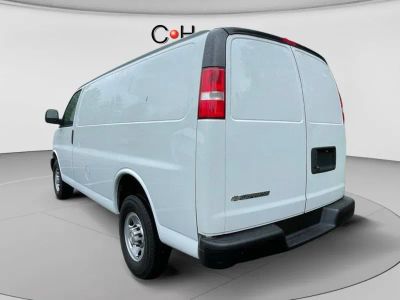 2021 Chevrolet Express Cargo 3500 — detail view