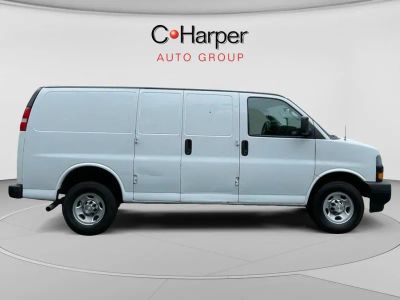 2021 Chevrolet Express Cargo 3500 — side profile view