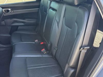 2022 Kia Sorento — photo 18 view