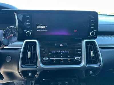 2022 Kia Sorento — photo 21 view