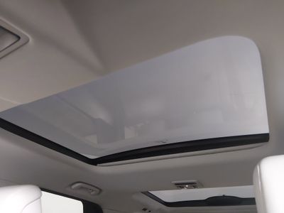 2025 Land Rover Discovery - Photo 22
