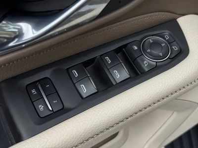 2023 GMC Yukon - Photo 33