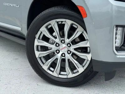 2023 GMC Yukon - Photo 7