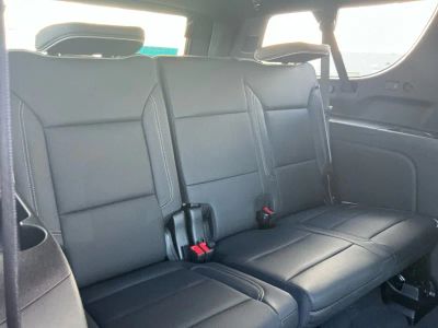 2026 Chevrolet Suburban — photo 7 view