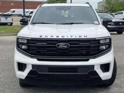 2026 Ford Expedition - Photo 8