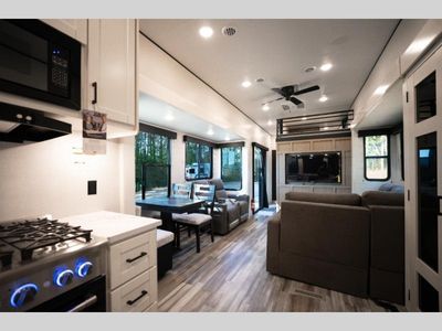 2026 Jayco Jay Flight Bungalow - Photo 5
