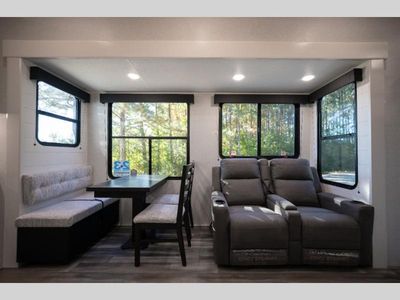 2026 Jayco Jay Flight Bungalow - Photo 13