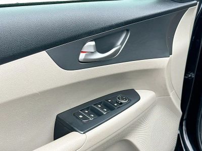 2020 Kia Forte — photo 17 view
