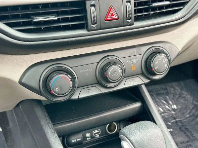 2020 Kia Forte — photo 15 view