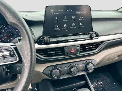 2020 Kia Forte — photo 14 view