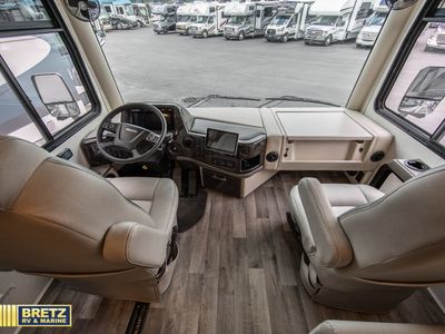 2025 Thor Motor Coach Palazzo GT - Photo 12