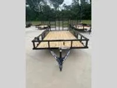 2025 Top Hat Trailers 14X77 LDX — front three-quarter view