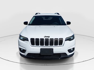 2023 Jeep Cherokee — side profile view