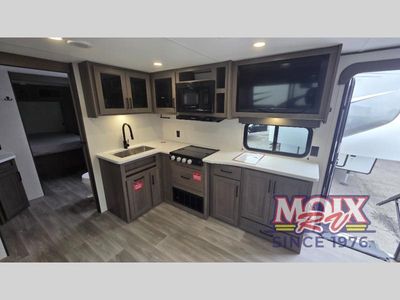 2026 Grand Design Transcend - Photo 9