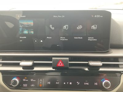 2026 Kia Sportage - Photo 13