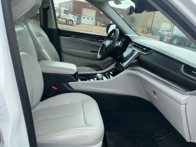 2023 Jeep Grand Cherokee L — photo 20 view
