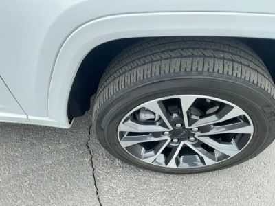 2023 Jeep Grand Cherokee L — photo 22 view