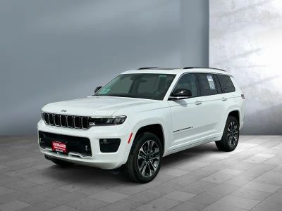 2023 Jeep Grand Cherokee L — front three-quarter view
