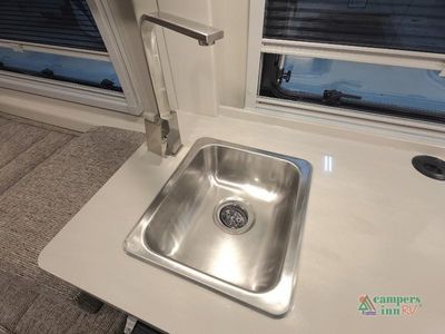 2026 Winnebago Travato - Photo 19