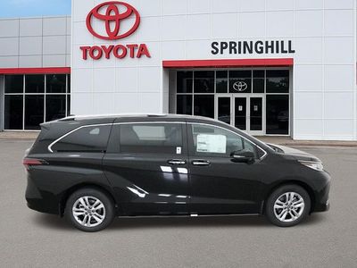 2026 Toyota Sienna — photo 11 view