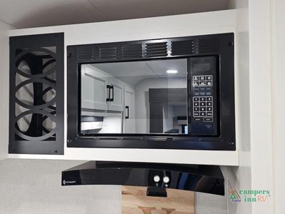2026 Venture RV SportTrek - Photo 20