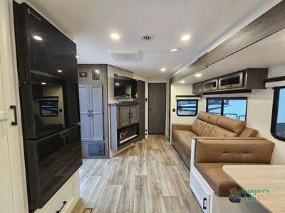 2026 Venture RV SportTrek - Photo 9