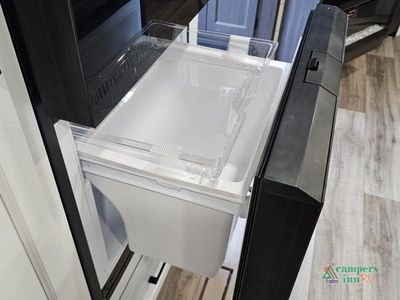 2026 Venture RV SportTrek - Photo 24