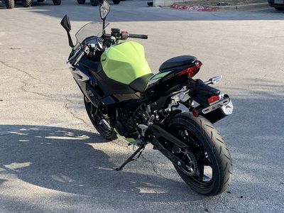 2026 Kawasaki Ninja 500 ABS Metallic Yellowish Green/Ebony - Photo 6