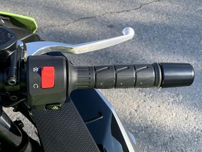 2026 Kawasaki Ninja 500 ABS Metallic Yellowish Green/Ebony - Photo 14
