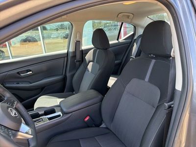 2025 Nissan Sentra - Photo 9