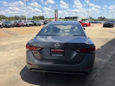 2025 Nissan Sentra - Photo 3