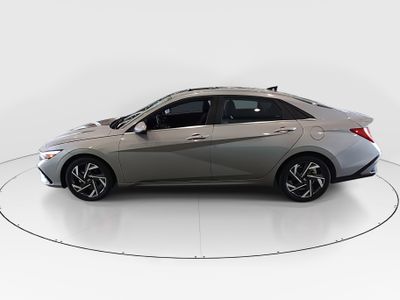 2025 Hyundai Elantra — interior view