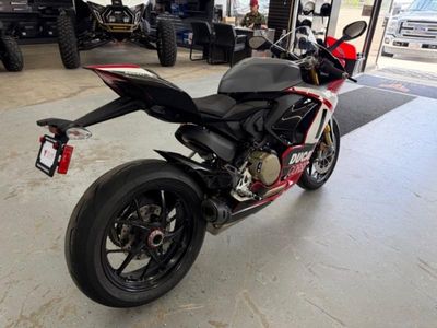 2025 Ducati Panigale V2 Superquadro Final Edition - Photo 5