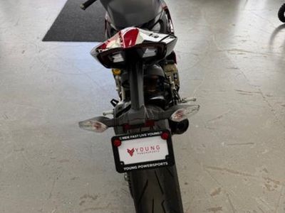 2025 Ducati Panigale V2 Superquadro Final Edition - Photo 4