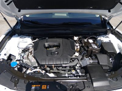 2025 Mazda CX-50 - Photo 9