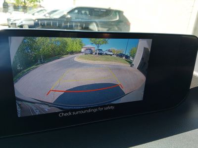 2025 Mazda CX-50 - Photo 16