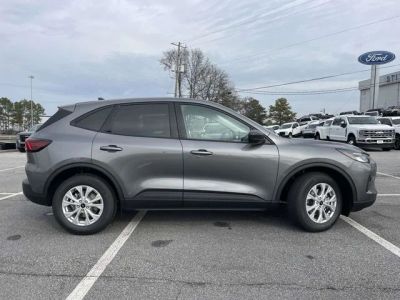 2026 Ford Escape - Photo 2