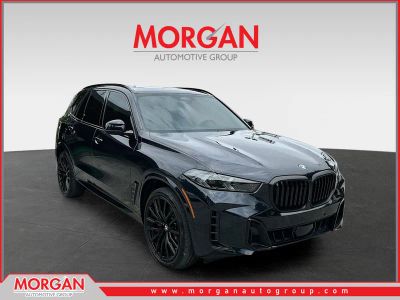 2024 BMW X5 sDrive40i in Black — front three-quarter view