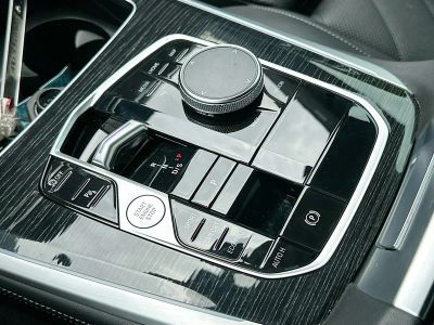 2024 BMW X5 — photo 17 view