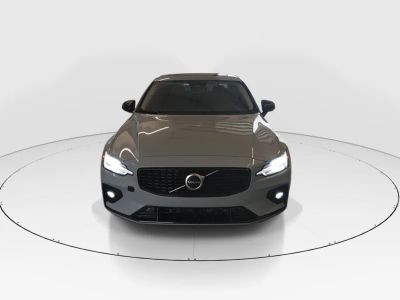 2024 Volvo S60 - Photo 2