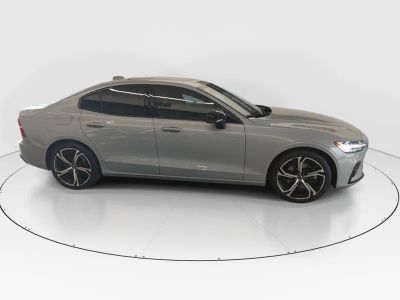 2024 Volvo S60 - Photo 8