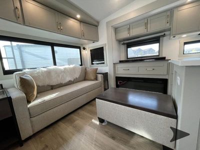 2026 Brinkley Model Z - Photo 15