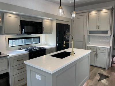 2026 Brinkley Model Z - Photo 19