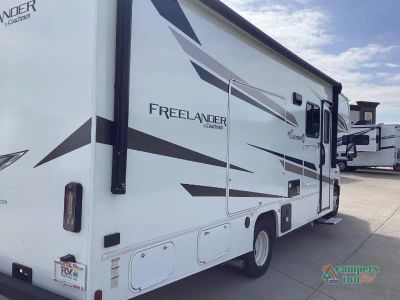 2025 Forest River RV Freelander - Photo 12