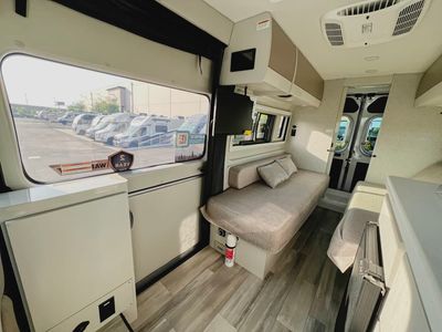 2026 Thor Motor Coach SEQUENCE - Photo 5