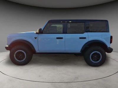 2025 Ford Bronco — side profile view